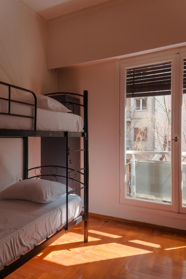 Apartment In Center Of Атина Екстериор снимка