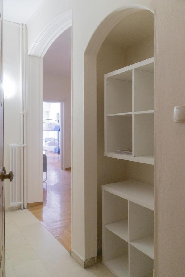 Apartment In Center Of Атина Екстериор снимка