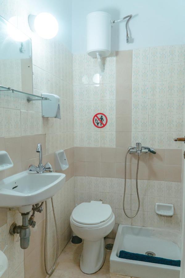 Apartment In Center Of Атина Екстериор снимка