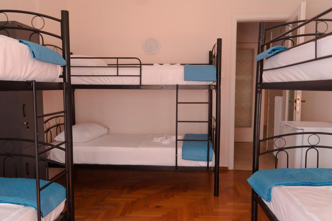 Apartment In Center Of Атина Екстериор снимка