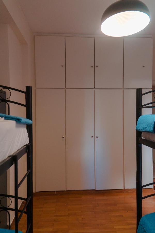 Apartment In Center Of Атина Екстериор снимка